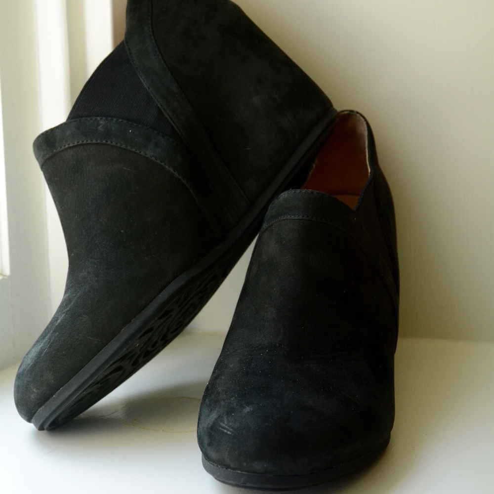 Taryn Rose Black Suede Wedge Bootie